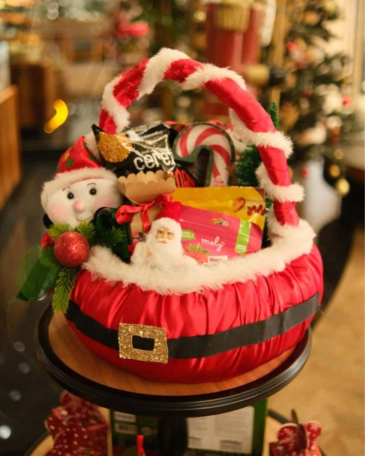 Kırmızı Büyük Yılbaşı Sepeti