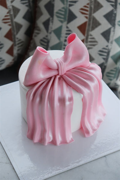 Butik Pembe Kurdele Pasta