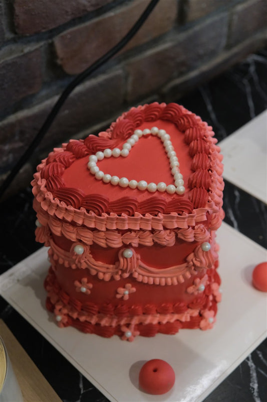 Butik Nostaljik Pasta Koyu Pembe (Vintage Cake)