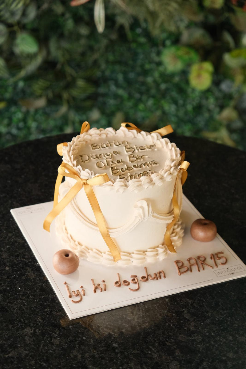 Butik Altın Kurdele Nostaljik Pasta (Vintage Cake)