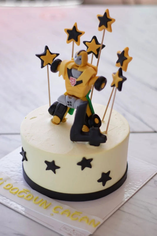Butik Bumblebee Transformer Robot Araba Pastas