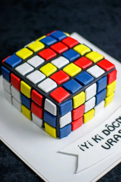 Butik Rubik Küp Zeka Pastas